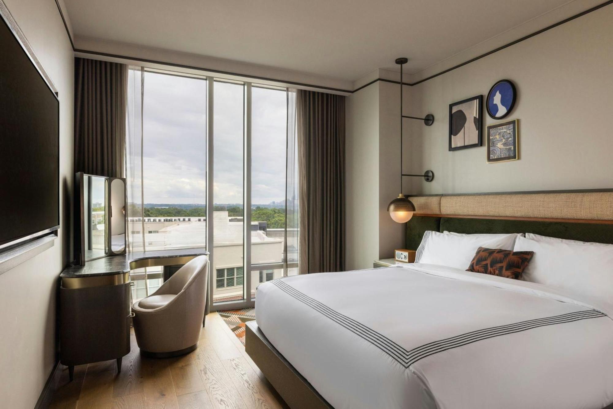 One-Bedroom Suite One King Bed City View Balcony