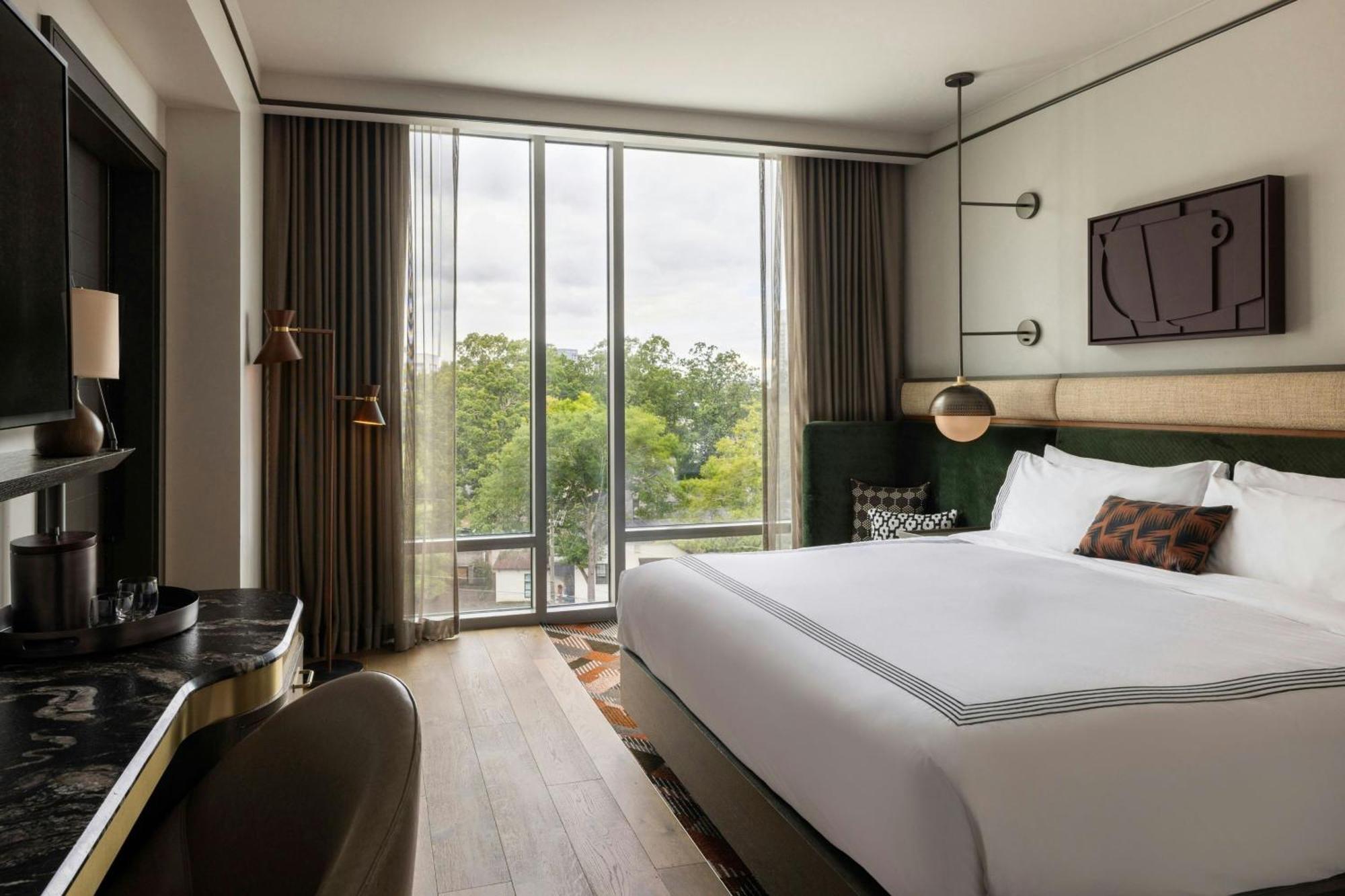 One-Bedroom Parlor Suite One King Bed City View